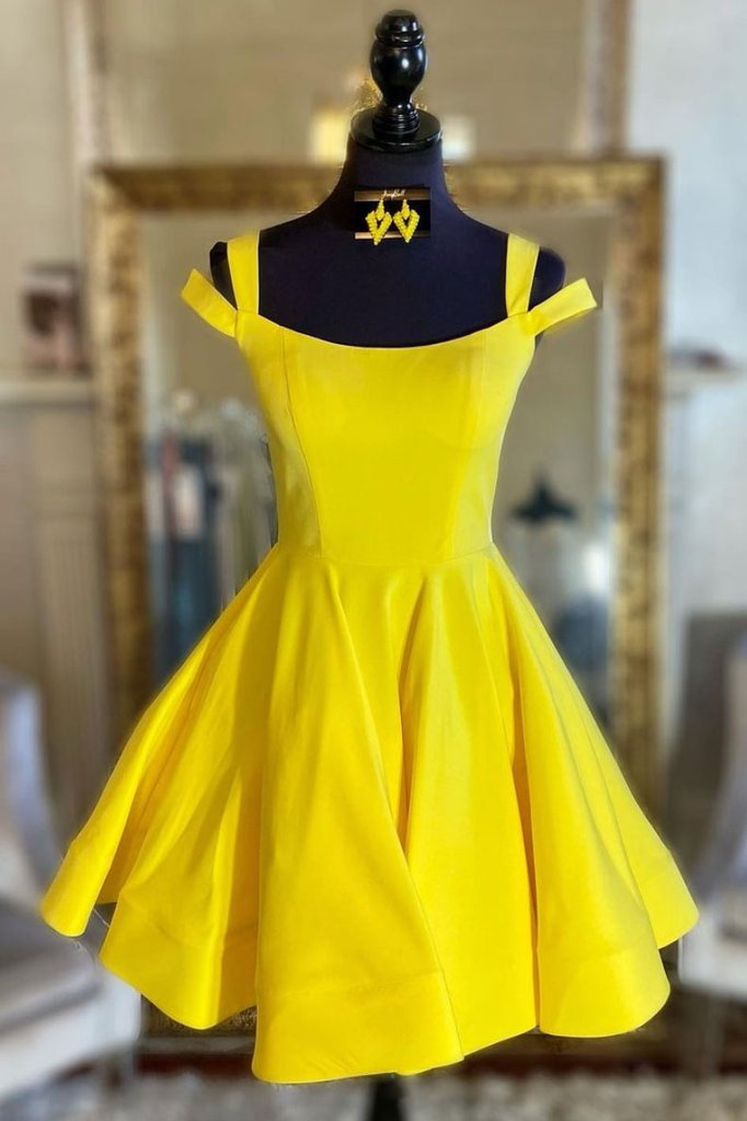 Stylish A Line Off The Shoulder Yellow Short Homecoming Dress