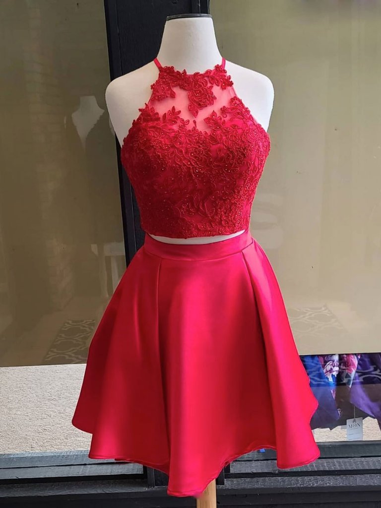 Stylish Two Piee Red Halter Short Homecoming Dress With Appliques
